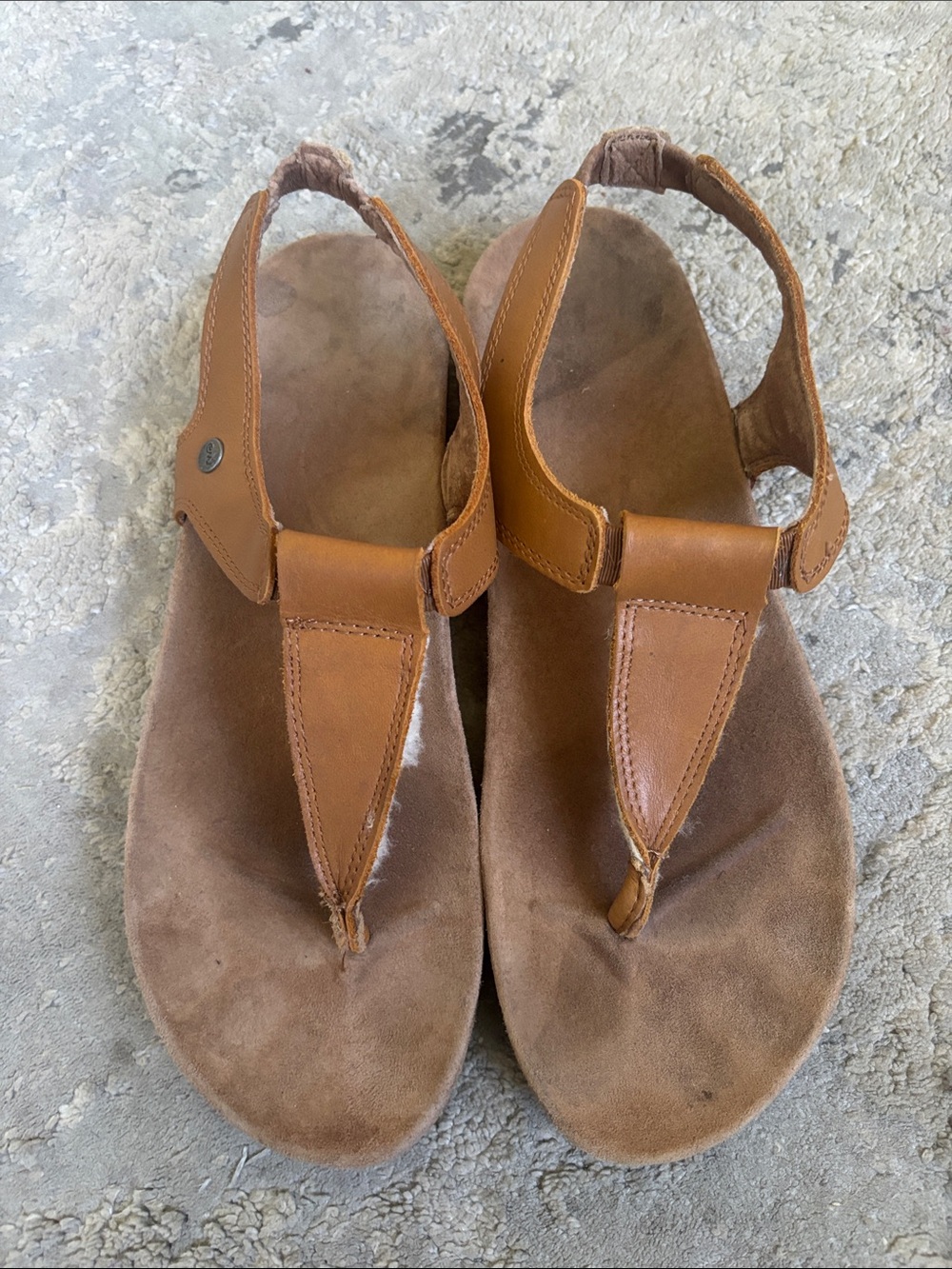 EMU AUSTRALIA Women's Tan Leather T-Strap Sandals - Comfortable Everyday Slip-On